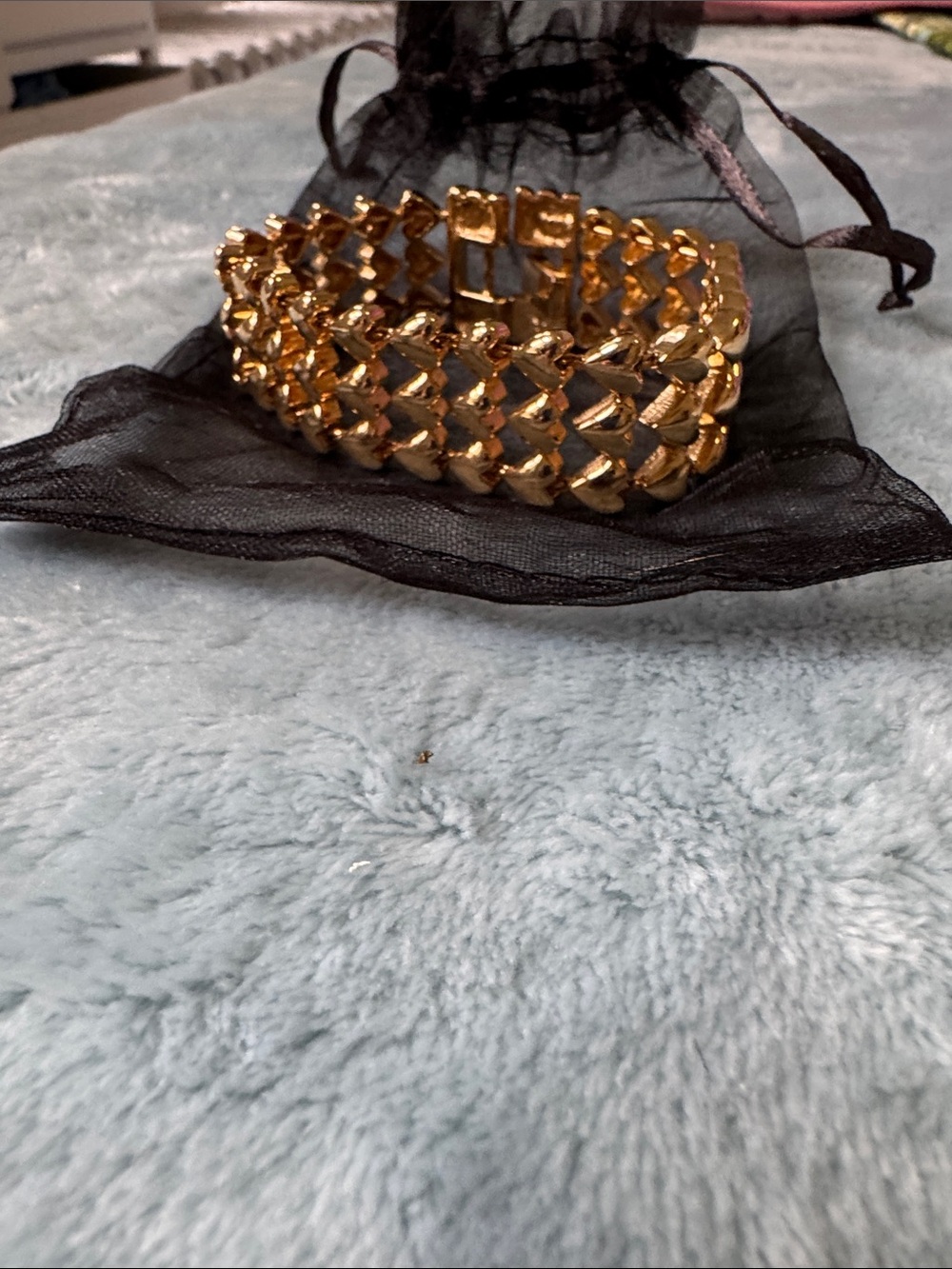 Gold Clasp Bracelet - Women Jewelry